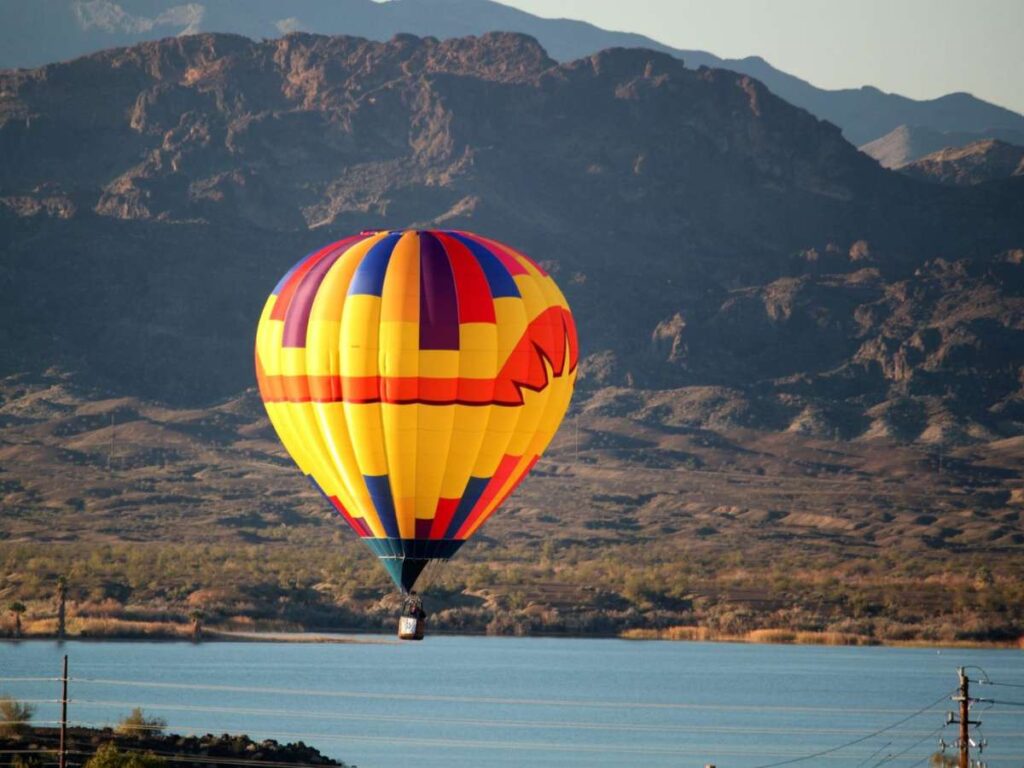 Lake Havasu and hot air balloon for article Weekend Road Trips from Phoenix for newcomers moving to Phoenix.